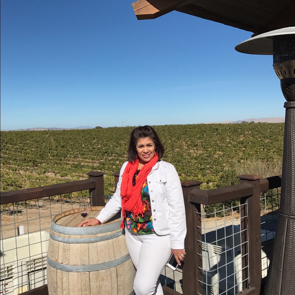 Meet your Posher, Sandra